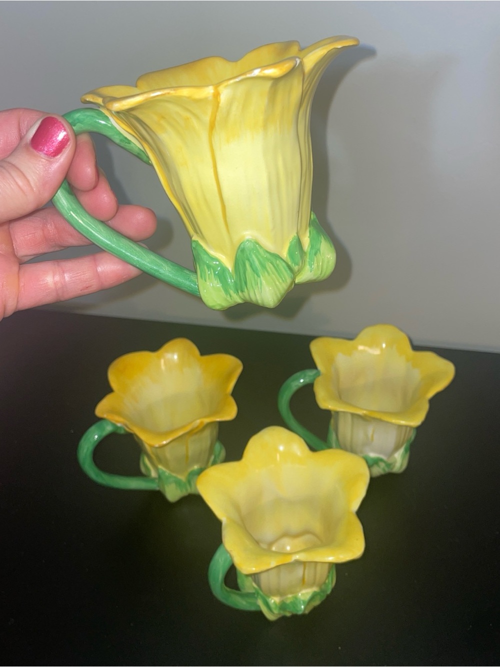 Ceramic Yellow Tulip Flower Tea Cups Coffee Mug Vintage Cottagecore MCM Shower